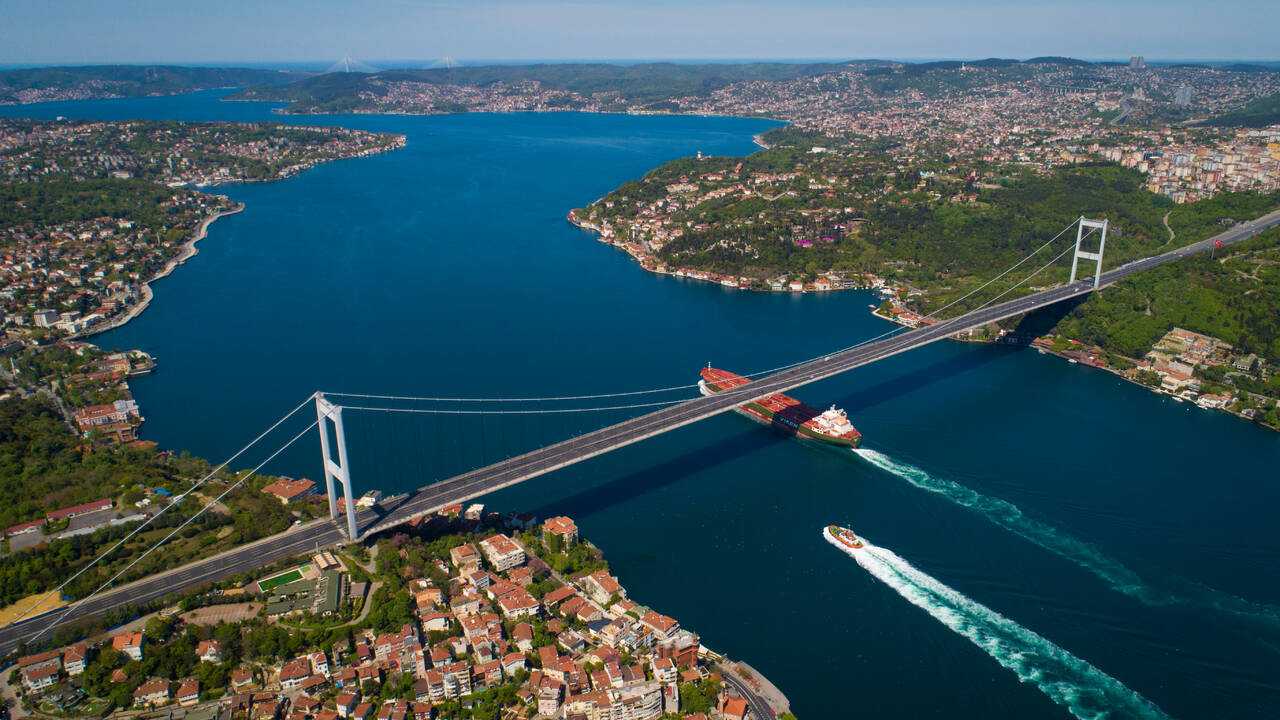 Второй босфорский мост или мост султана мехмеда фатиха (fatih sultan mehmet koprusu) описание и фото - турция : стамбул