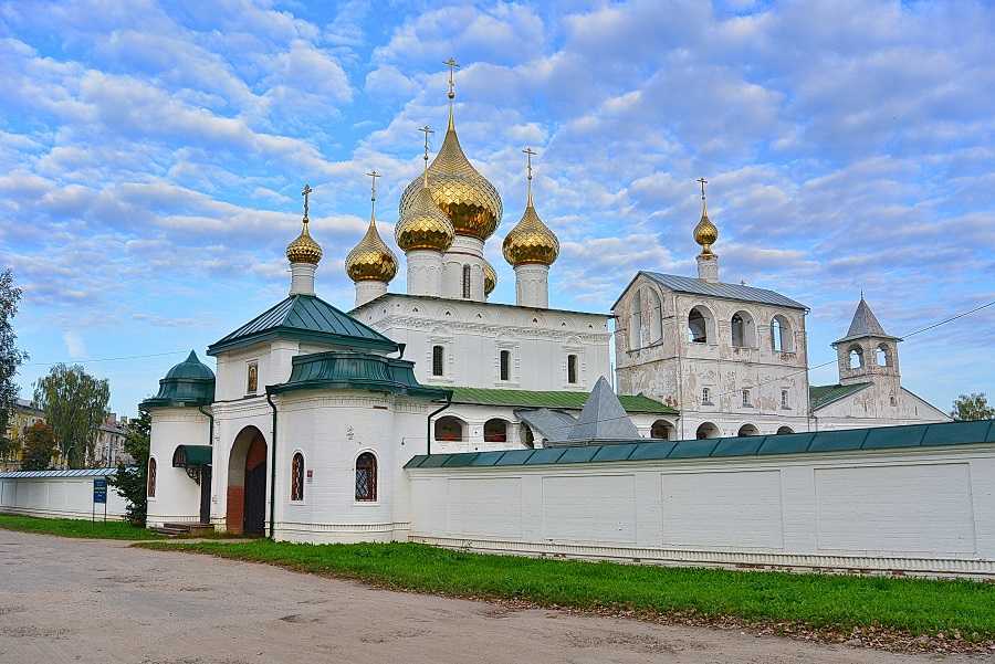 Углич воскресенский монастырь фото