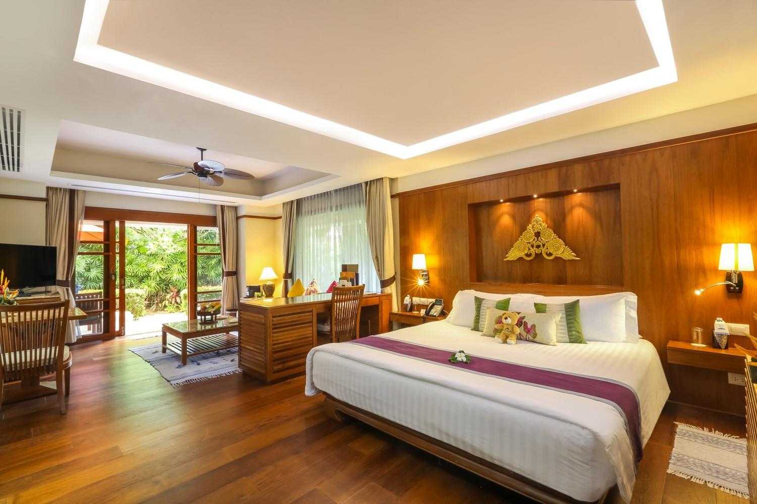 Santiburi koh samui. Сантибури Самуи. Santiburi Koh Samui 5. Самуи лучшие отели 5 звезд. Holiday Inn Самуи отель.