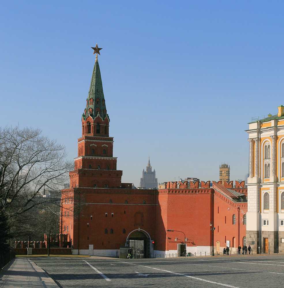 боровицкая башня московского кремля