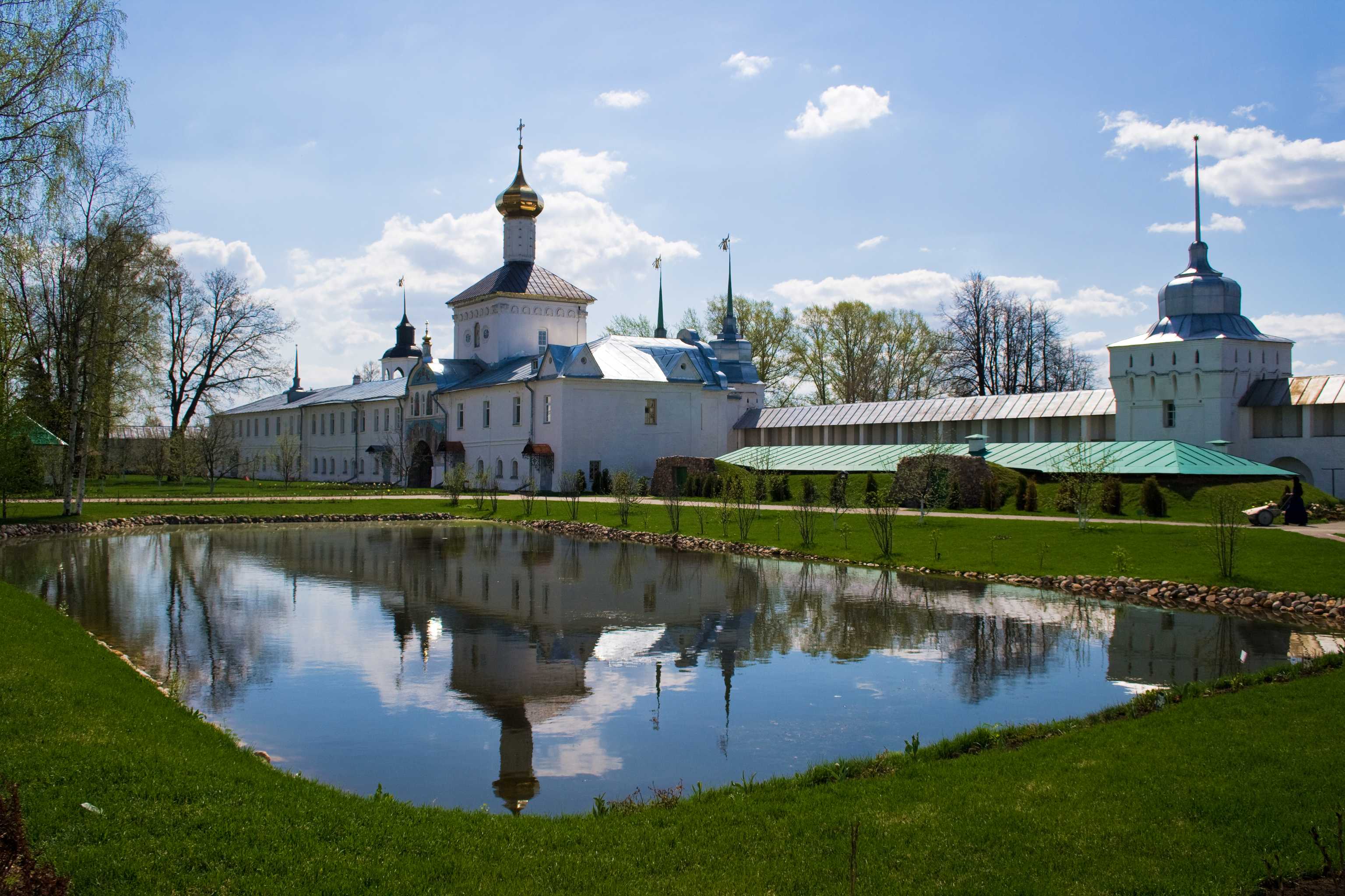 Свято Введенский Толгский монастырь Северная воротная башня