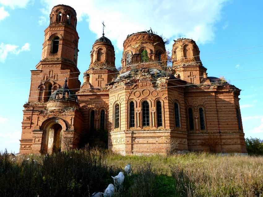 Городищи владимирская область. Храм Рождества Христова Инзенского района. Церковь Рождества Христова Ульяновская область Инзенский район. Инзенский район Городищи Церковь. Село Городище Инзенского района.