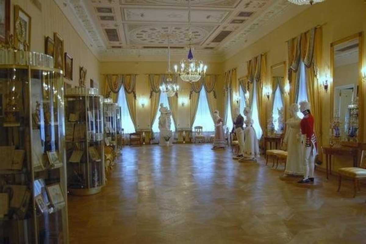 Государственный музей а. с. пушкина