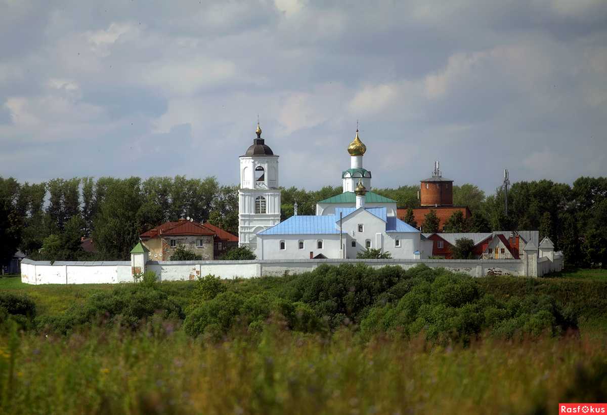 Васильевский монастырь. Васильевский монастырь Суздаль. О городе Суздаль Васильевский монастырь. Васильевский мужской монастырь. Суздаль мужской монастырь.