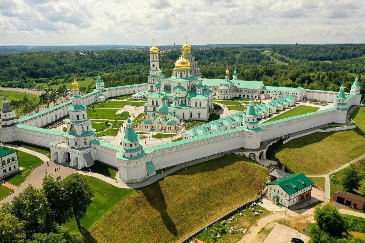 Воскресенский Новоиерусалимский мужской монастырь в Истре