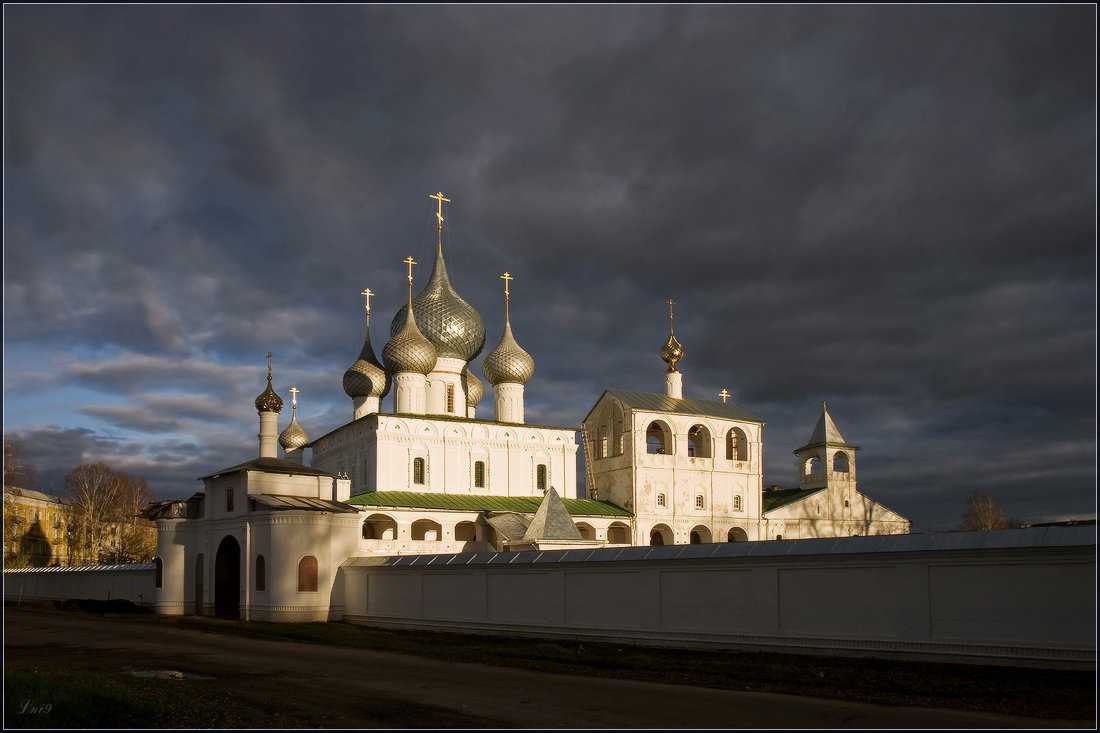 Троицкий монастырь Углич