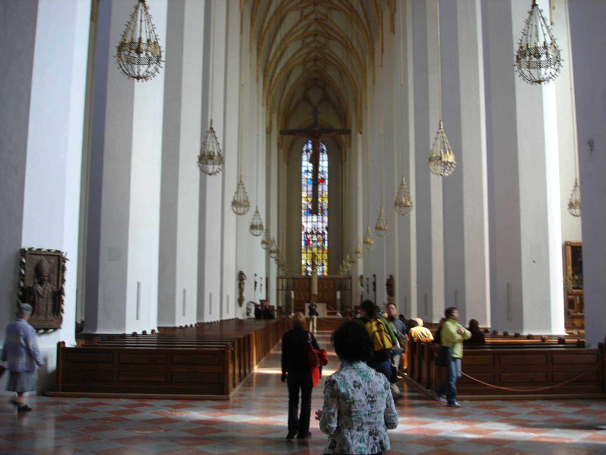 История самой известной церкви мюнхена – фрауэнкирхе