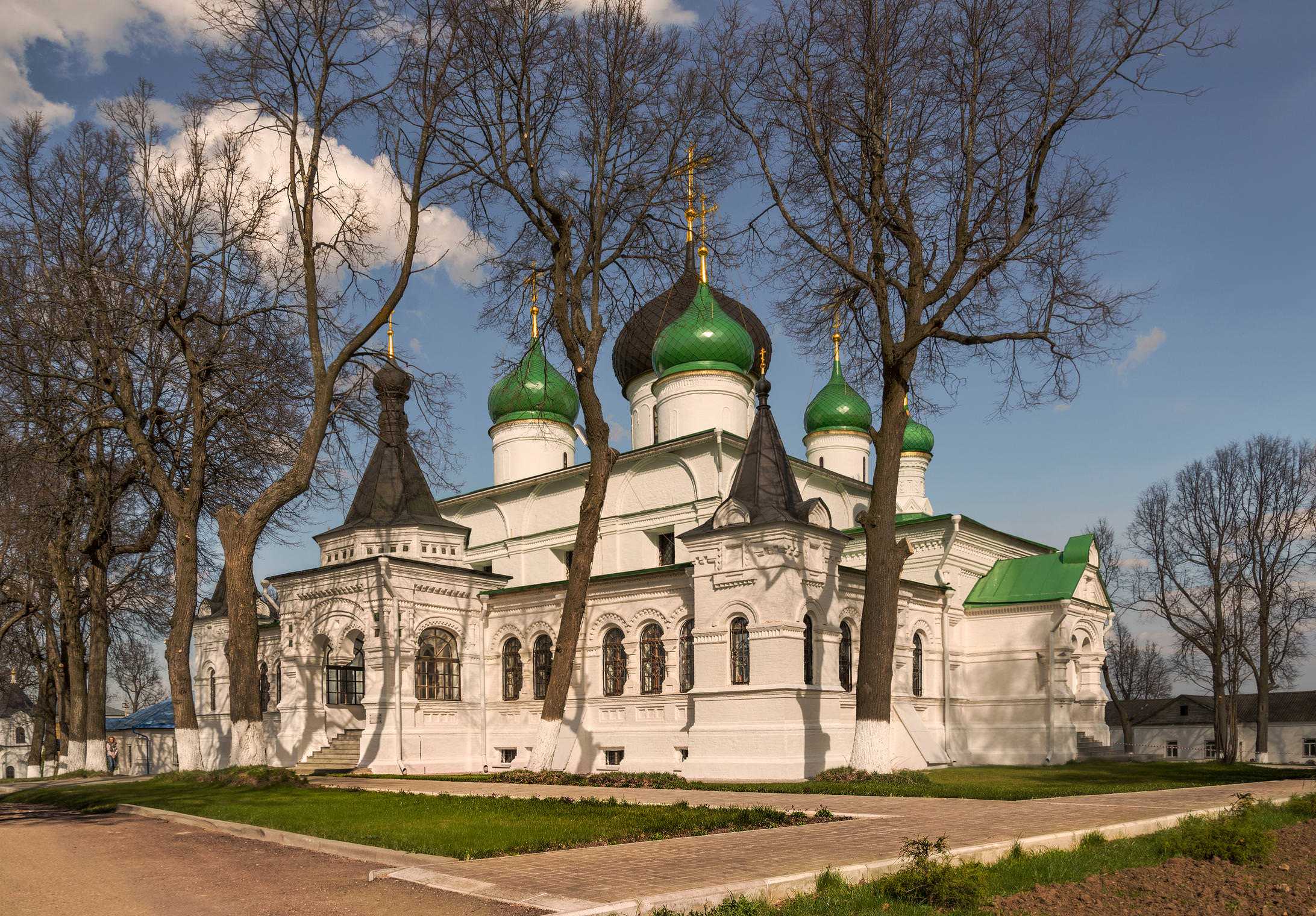 Монастыри переславля. Федоровскиймонастырь Переславль-Залесский. Феодоровский собор Переславль-Залесский. Феодоровский женский монастырь в Переславле-Залесском. Собор Феодора Стратилата Переславль Залесский.