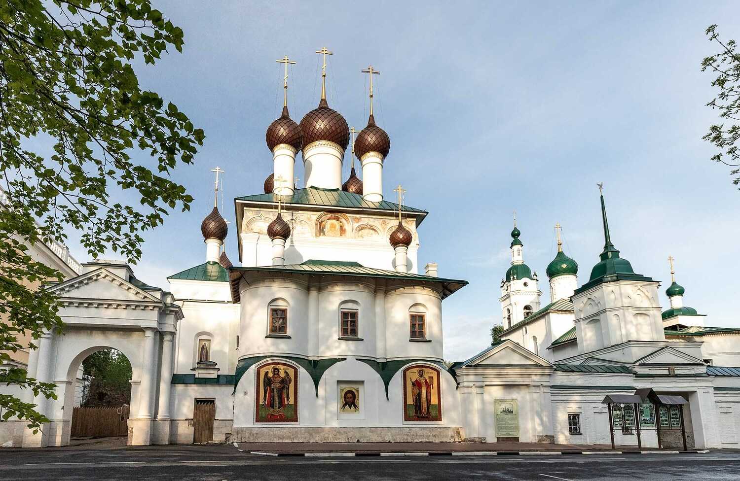 Ярославский кремль: спасо-преображенский монастырь или рубленый город?