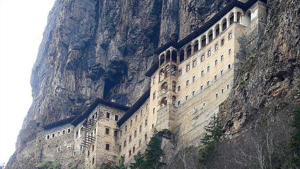 Монастырь панагия сумела или панагия сумела: православный комплекс - турция