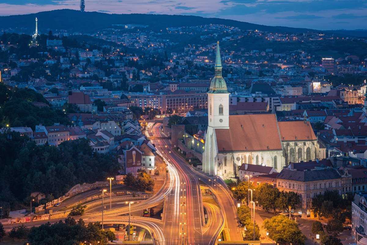 Братислава столица Словакии фото