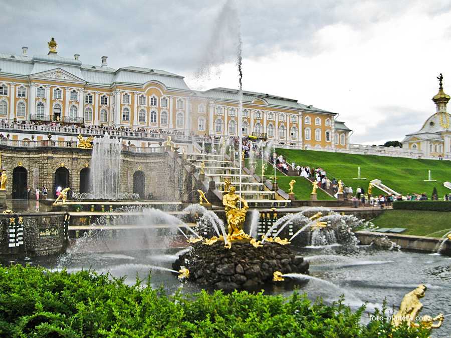 История петергофа в санкт петербурге кратко с фото