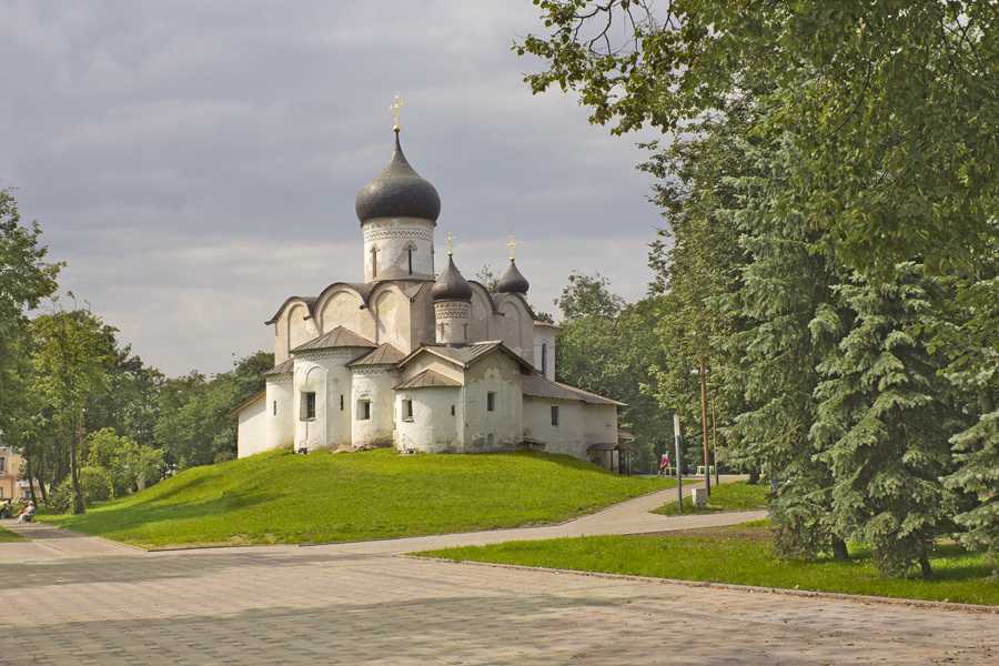 Храм Василия на Горке в Пскове