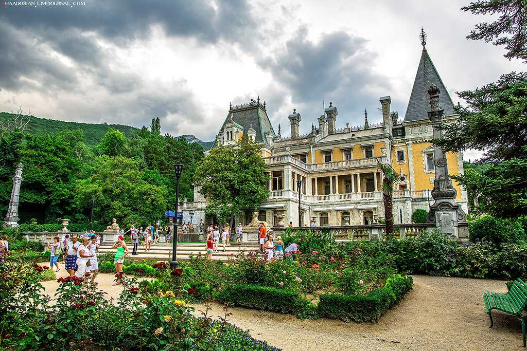 Массандровский дворец ялта фото