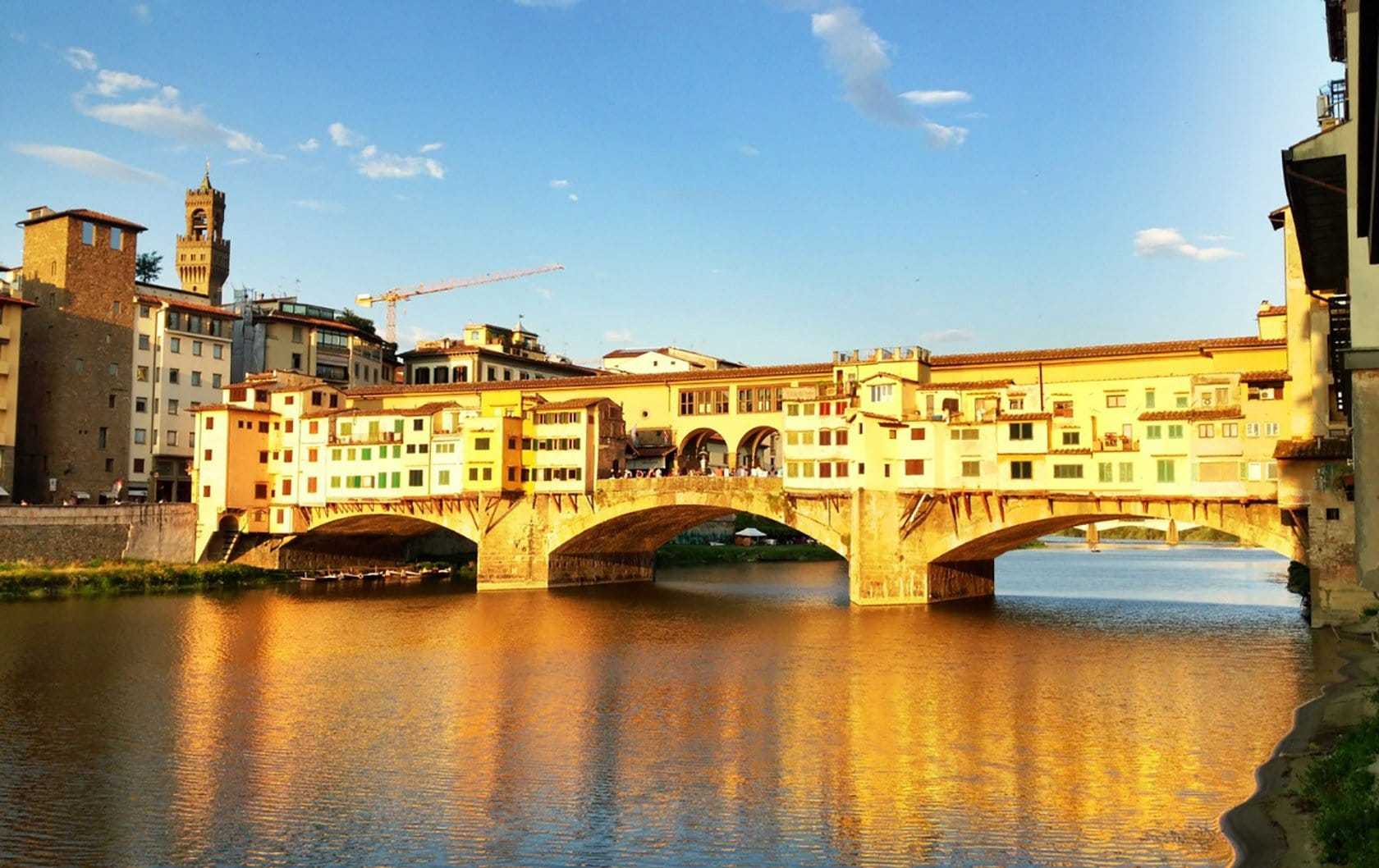 Понте-веккьо - старинный мост с магазинами. италия. описание, фото