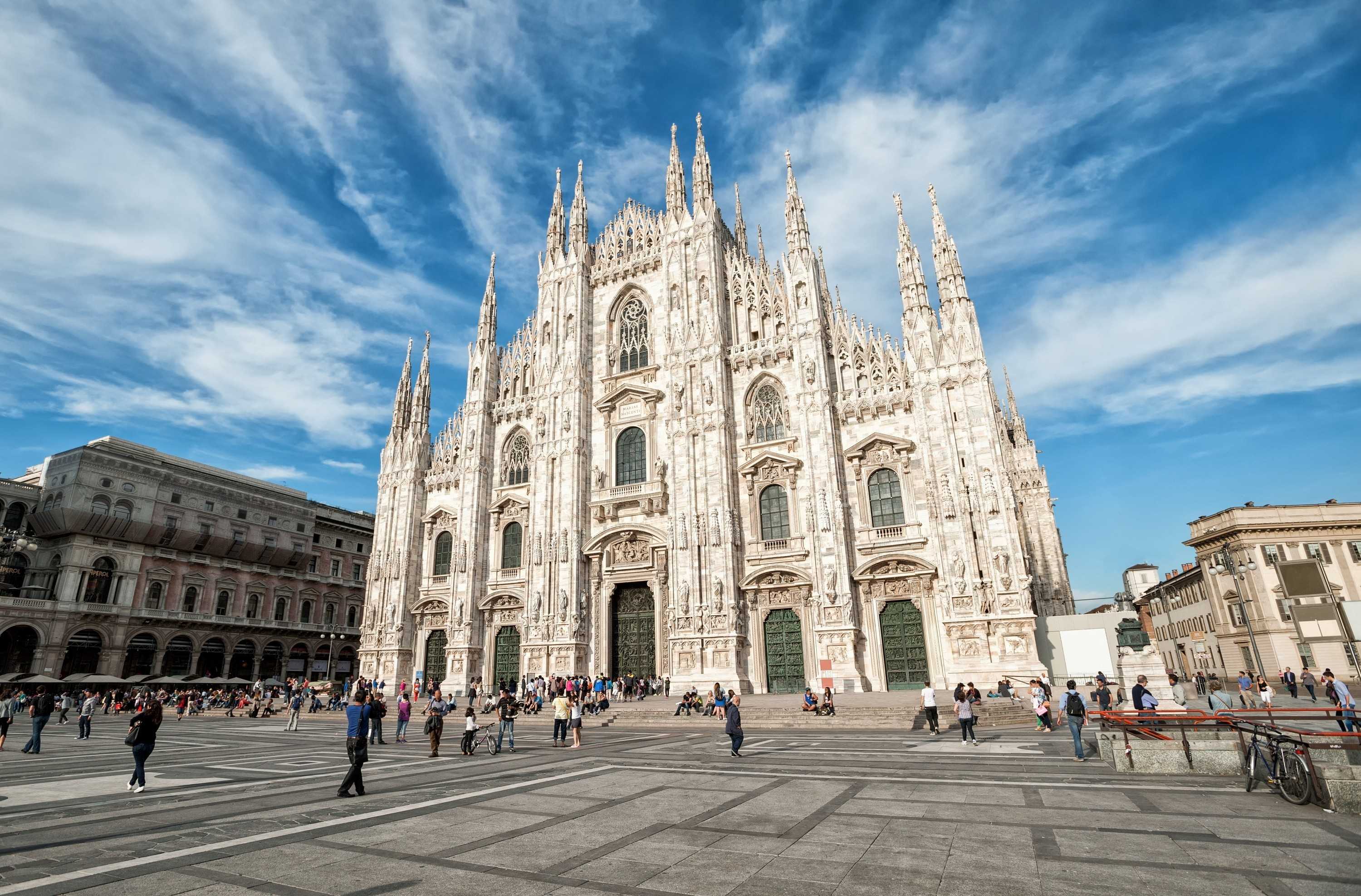 Миланский собор — изящество и величие готической архитектуры