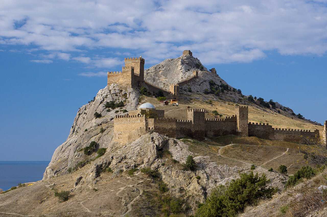 Генуэзская крепость судак фото