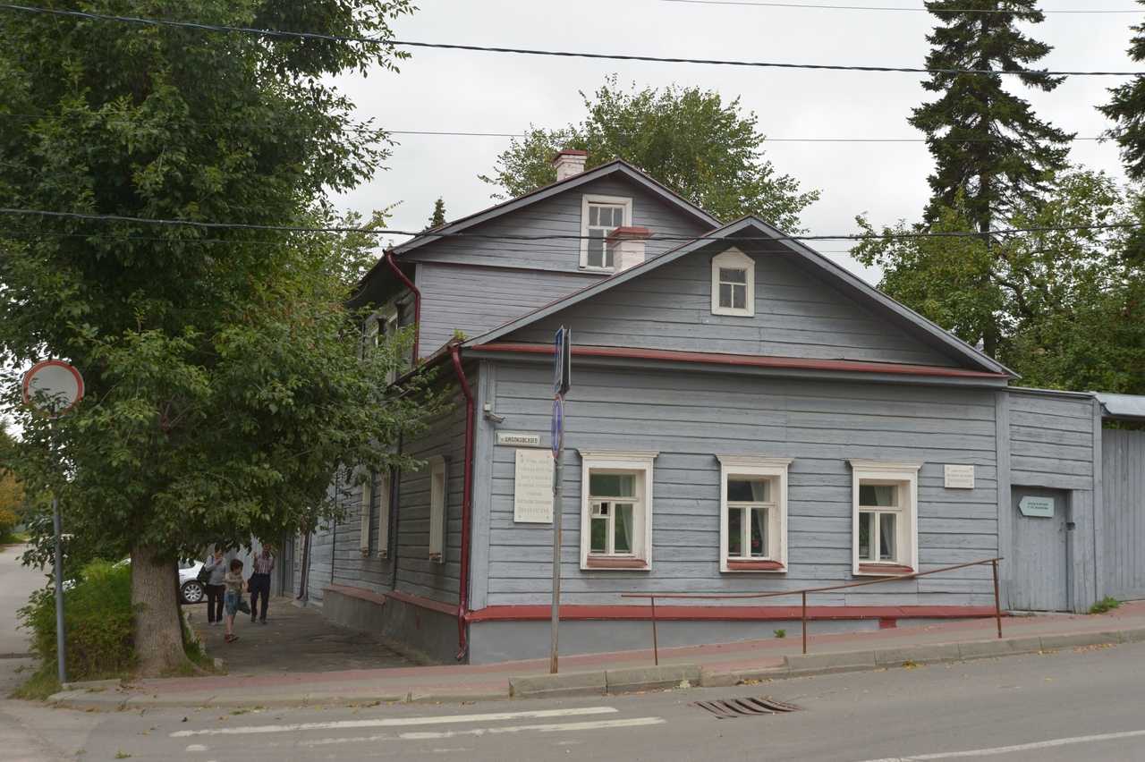 Мемориальный дом-музей к.э. циолковского – память о самом известном жителе города