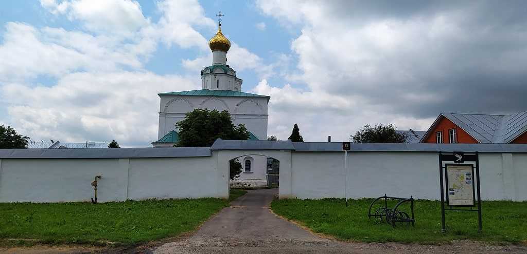 Васильевский монастырь в суздале: описание, фото
